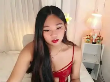 Chaturbate Live Sex of binnie_katchins