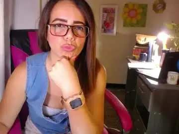 Chaturbate Watch Live Sex Cams of danielle_rose_
