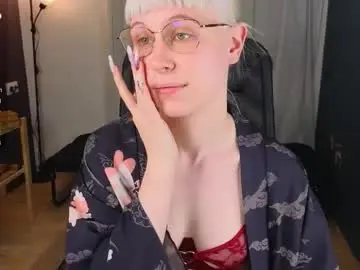 Chaturbate Live Sex Cam of call_me_heaven