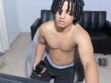 Chaturbate Nude Webcam of samxx_muscle