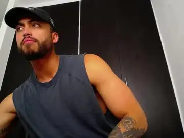 Chaturbate Nude Webcam of claybrown_