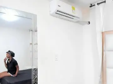 Chaturbate Live Sex of michelleblair1