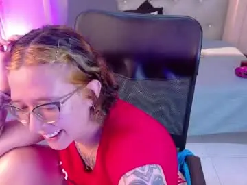 Chaturbate Best live sex cam show of chloerossee