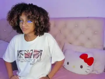 Chaturbate Nude Webcam of ebonygoddes03