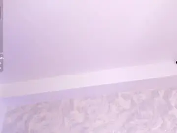 Chaturbate Live Sex Cam of shirlyqueen_