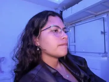 Chaturbate Watch Live Sex Cams of ladybrown_16