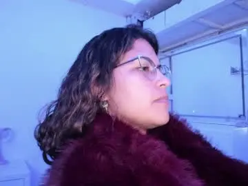 Chaturbate Adult Video Chat of ladybrown_16