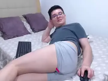 Chaturbate Best live sex cam show of kevinhunts