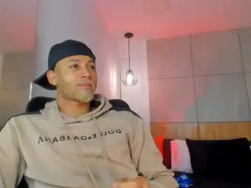 Chaturbate Sex Cam of bento_fox