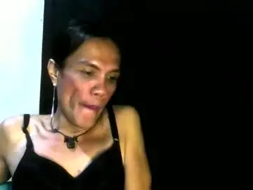 Chaturbate Live Sex Cam of lovely_manificent4u