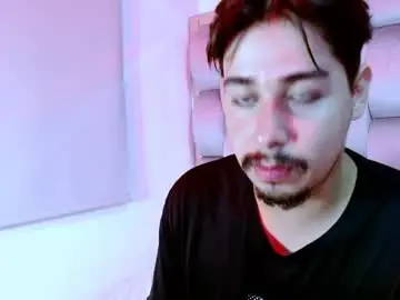 Chaturbate Free Porn Cam of apolo_bigcock01