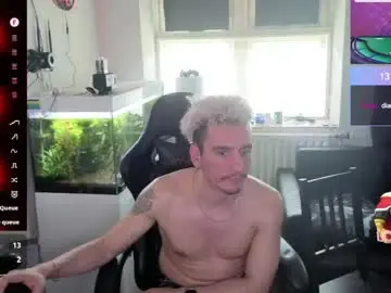 Chaturbate Adult Video Chat of rayzel31