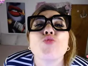 Chaturbate Free Porn Cam of martiniella