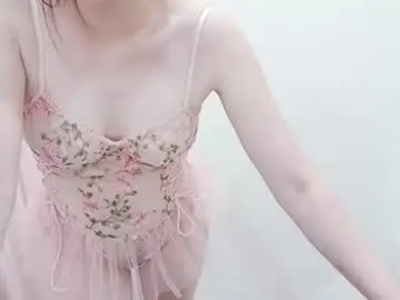 Chaturbate Live Porn of belly18only