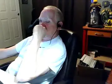 Chaturbate Best live sex cam show of midwestdad09