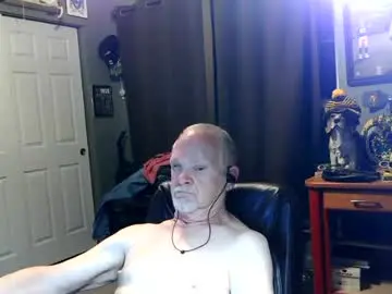 Chaturbate Adult Video Chat of midwestdad09