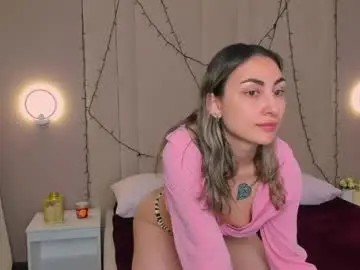 Chaturbate Nude Webcam of fly_ari