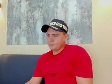 Chaturbate Free Live Porn of theo_wood3