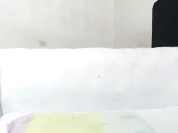 Chaturbate Live Sex Cam of camilapaez1