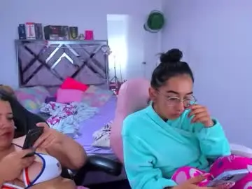 Chaturbate Best live sex cam show of luna_analya