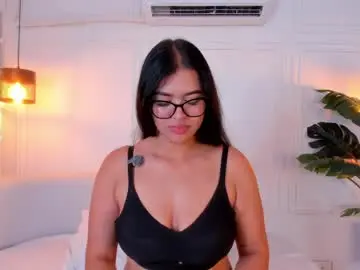Chaturbate Best live sex cam show of sofiicastro
