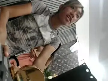 Chaturbate Watch Live Sex Cams of carlai_2