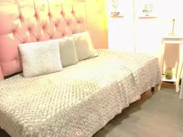 Chaturbate Free Porn Cam of peneelopeecute