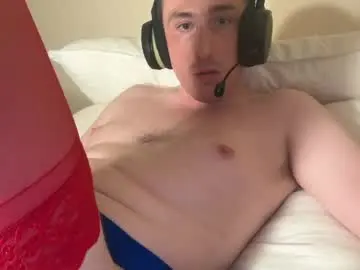 Chaturbate Nude Webcam of racerboy17