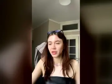 Chaturbate Live Sex Cam of amoremeoww