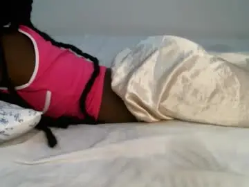 Chaturbate Live Sex Cam of queenninaa