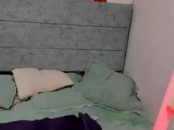 Chaturbate Live Sex Cam of julieta_star69