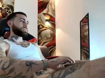 Chaturbate Watch Live Sex Cams of luke_davis01
