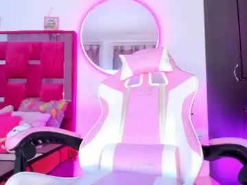 Chaturbate Watch Live Sex Cams of isa_lovestory