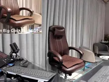 Chaturbate Sex Cam of alpha_uk_boss