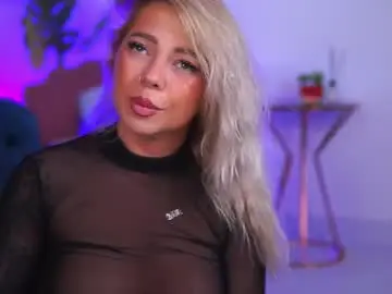 Chaturbate Live Sex of redlaraa