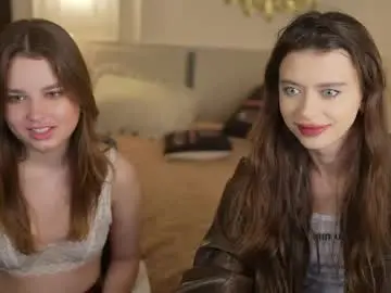 Chaturbate Live Sex of kira0541