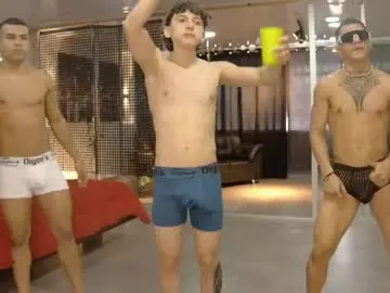 Chaturbate Live Sex Cam of boysgang_sex