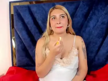 Chaturbate Live Sex Cam of catalina_osorio