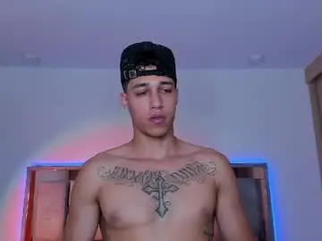 Chaturbate Sex Cam of orionblaze69_