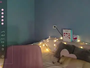 Chaturbate Live Sex Cam of karolina_hottie_