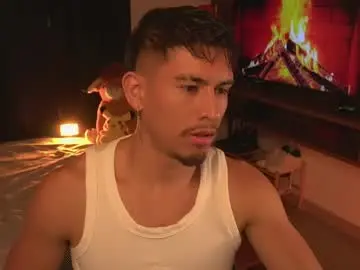 Chaturbate Private Sex Chat of aaronfox_