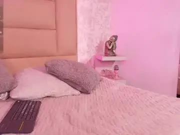 Chaturbate Sex Chat of monserrat_towers