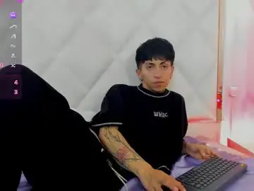 Chaturbate Best live sex cam show of aress_tay