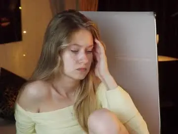 Chaturbate Best live sex cam show of evemundie