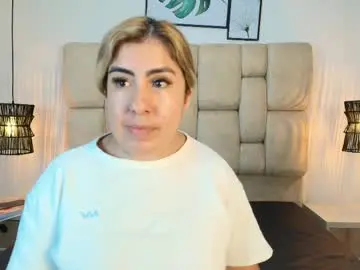 Chaturbate Best live sex cam show of sarablonde_t