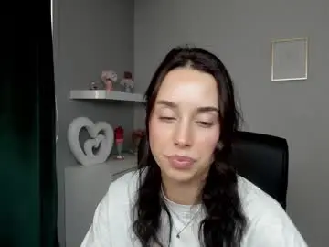 Chaturbate Free Live Porn of adelesolo