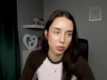 Chaturbate Watch Live Sex Cams of adelesolo
