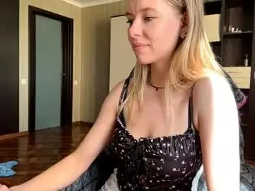 Chaturbate Sex Cam of iveydiefendorf