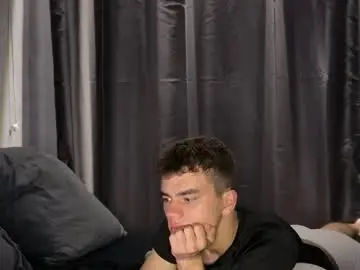 Chaturbate Free Porn Cam of maxwoolf
