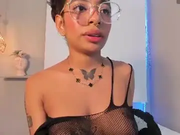 Chaturbate Free Porn Cam of scarlet_vixen_
